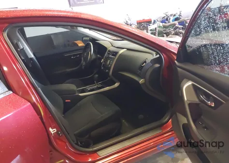 2015 Nissan Altima 2.5 Sv from USA, damaged, VIN 1N4AL3AP9FC151196